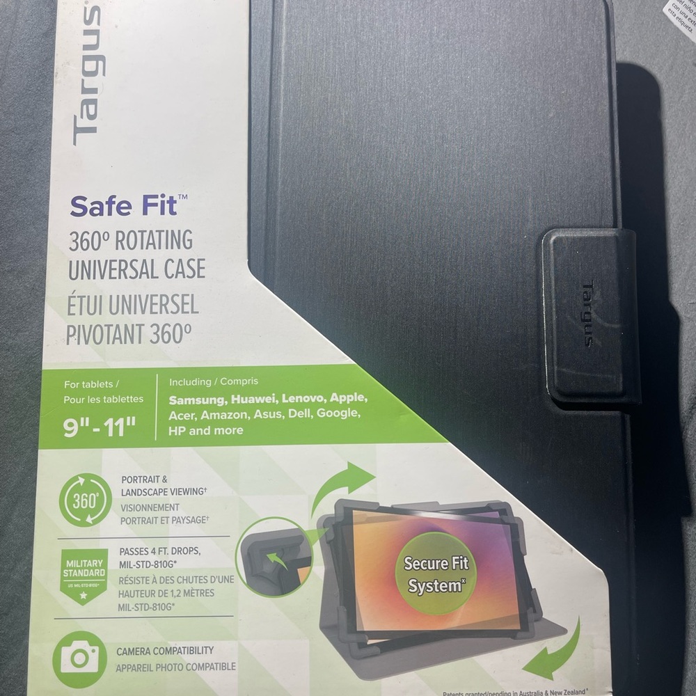 Universal iPad case